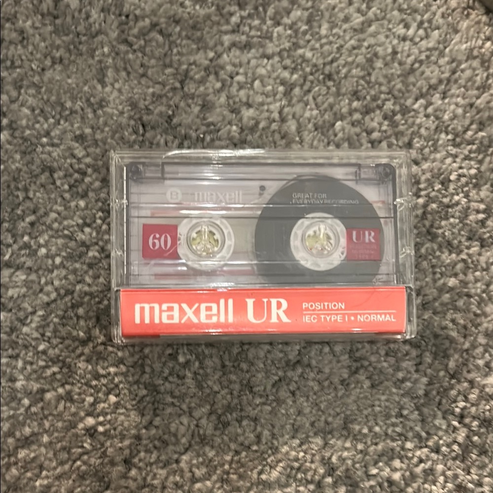 Maxell UR 60-Minute Audio Cassette Tape